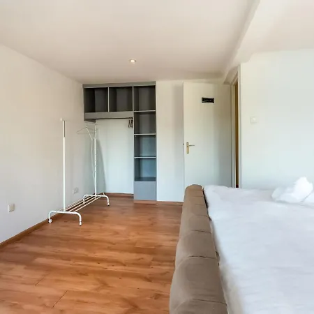 Apartment Alluring In Valkenburg With Garden